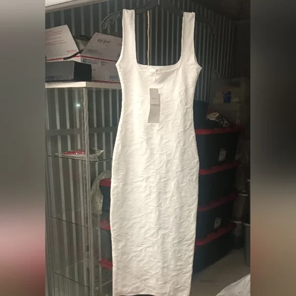 Zara Strech Square Neck Dress - Picture 7 of 7